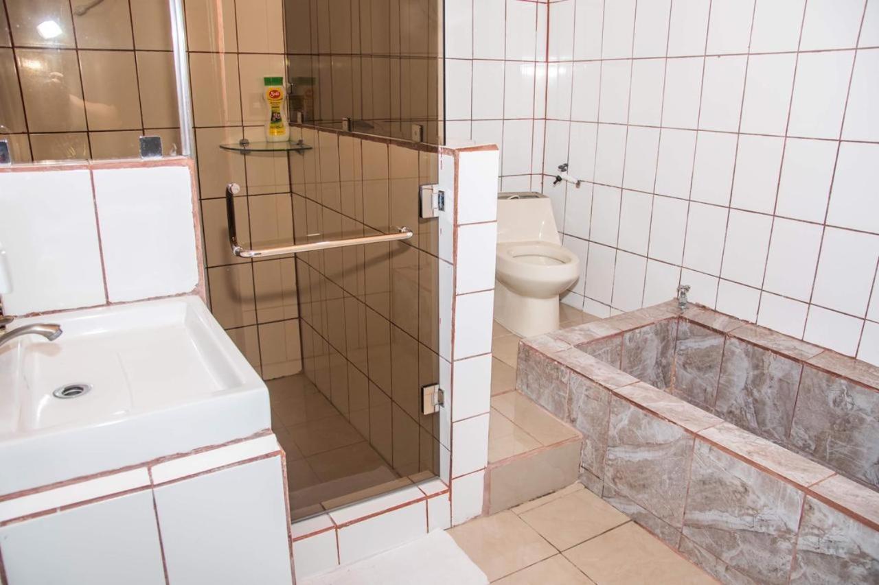Cabinas Chinchilla Holiday home Quepos